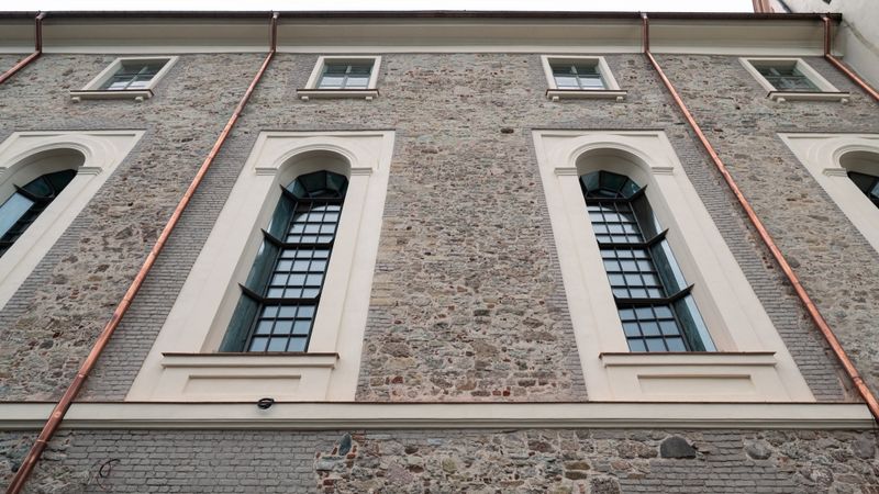 Atjaunota Rīgas pils vēsturiskā fasāde