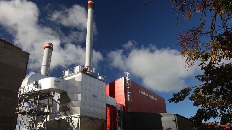 Atklās vienu no lielākajām biokoģenerācijas stacijām Baltijā