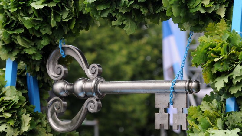 Rīgas domi turpinās vadīt Nils Ušakovs