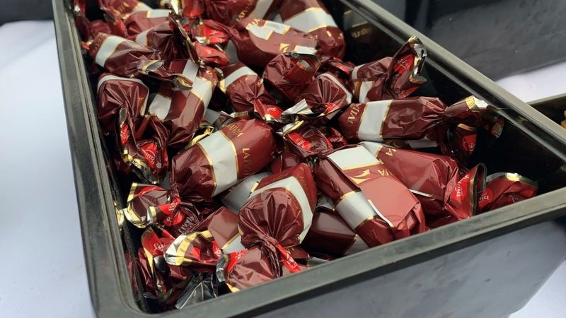 Jaunās Orkla šokolādes ražotnes darbības sākums pārcelts uz nākamā gada vidu