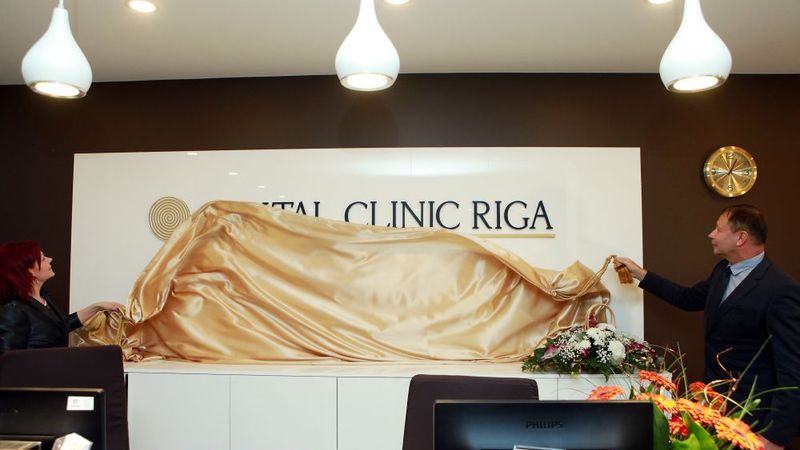 Jaunatklātā Capital Clinic Riga pagaidām strādā uz «pusslodzi»