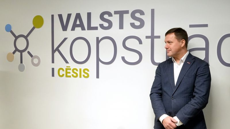Rozenbergs atsauc savu kandidatūru izglītības un zinātnes ministra amatam