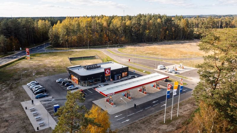Investējot 2,2 miljonus eiro, Circle K atklājusi savu lielāko DUS Latvijā