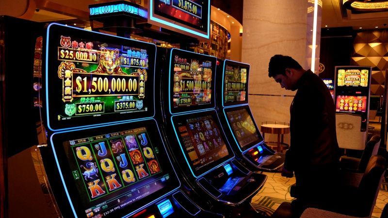Apgrozījums no azartspēlēm pirmajā pusgadā pieaudzis par 15,2%