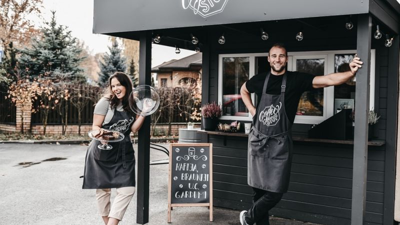 FOTO: Coffee Stop izplešas Mārupē