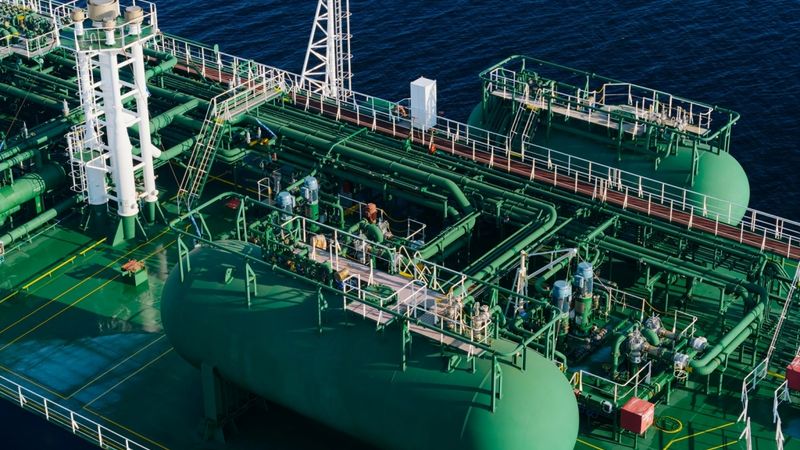 FOTO: Rīgas osta uzsāk stratēģisku partnerību sašķidrinātas propāna gāzes piegādēs no ASV