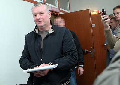 Rīgas nami valūtas spekulācijās ieguldīja divreiz lielāku summmu; puse naudas pazudusi