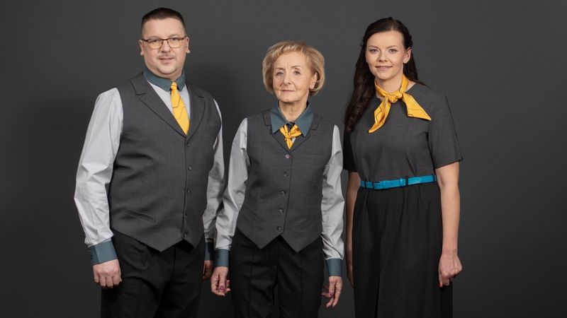 Pasažieru vilciens ievieš jaunus formastērpus