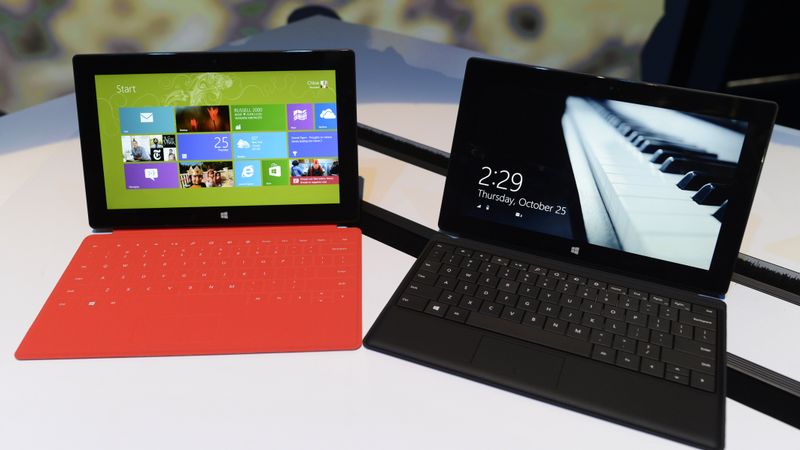 Microsoft «uzfrišina» Surface planšetdatoru sēriju