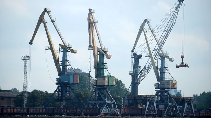 Leiši NATO kravas neatņem