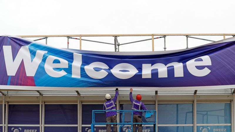 Koronavīrusa risku dēļ apdraudēta Mobile World Congress norise