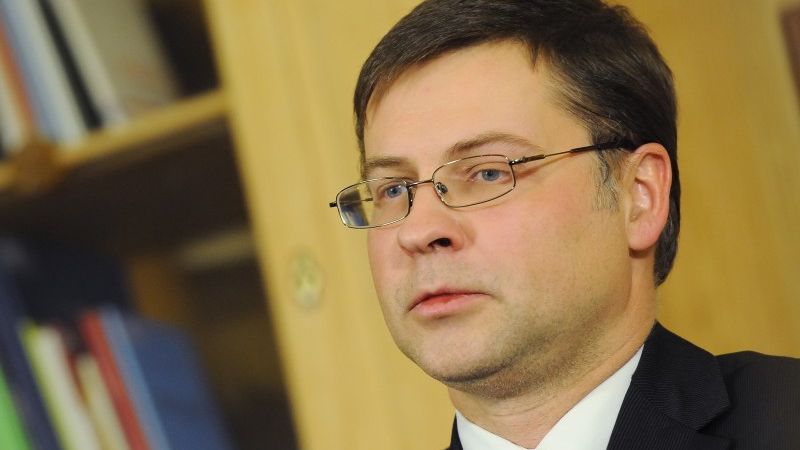 Dombrovskis: Vēl pāragri runāt par atbildības sfēru sadalījumu jaunajā valdībā