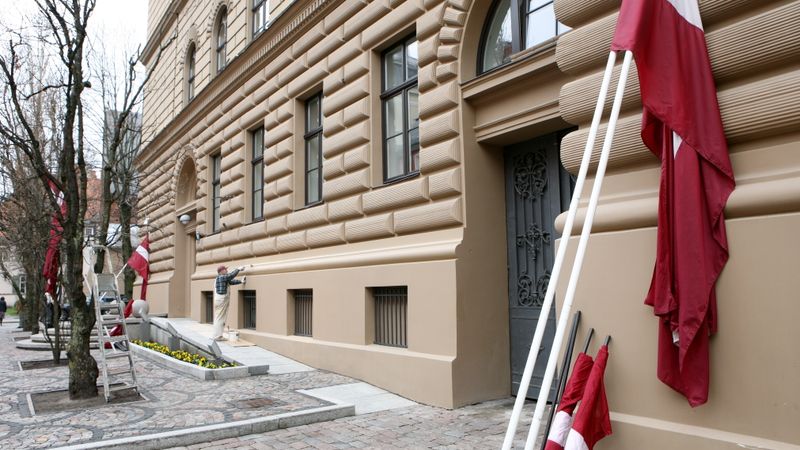Vasaras «brīvlaikā» deputātu algas bijušas lielākas nekā pavasara sesijā