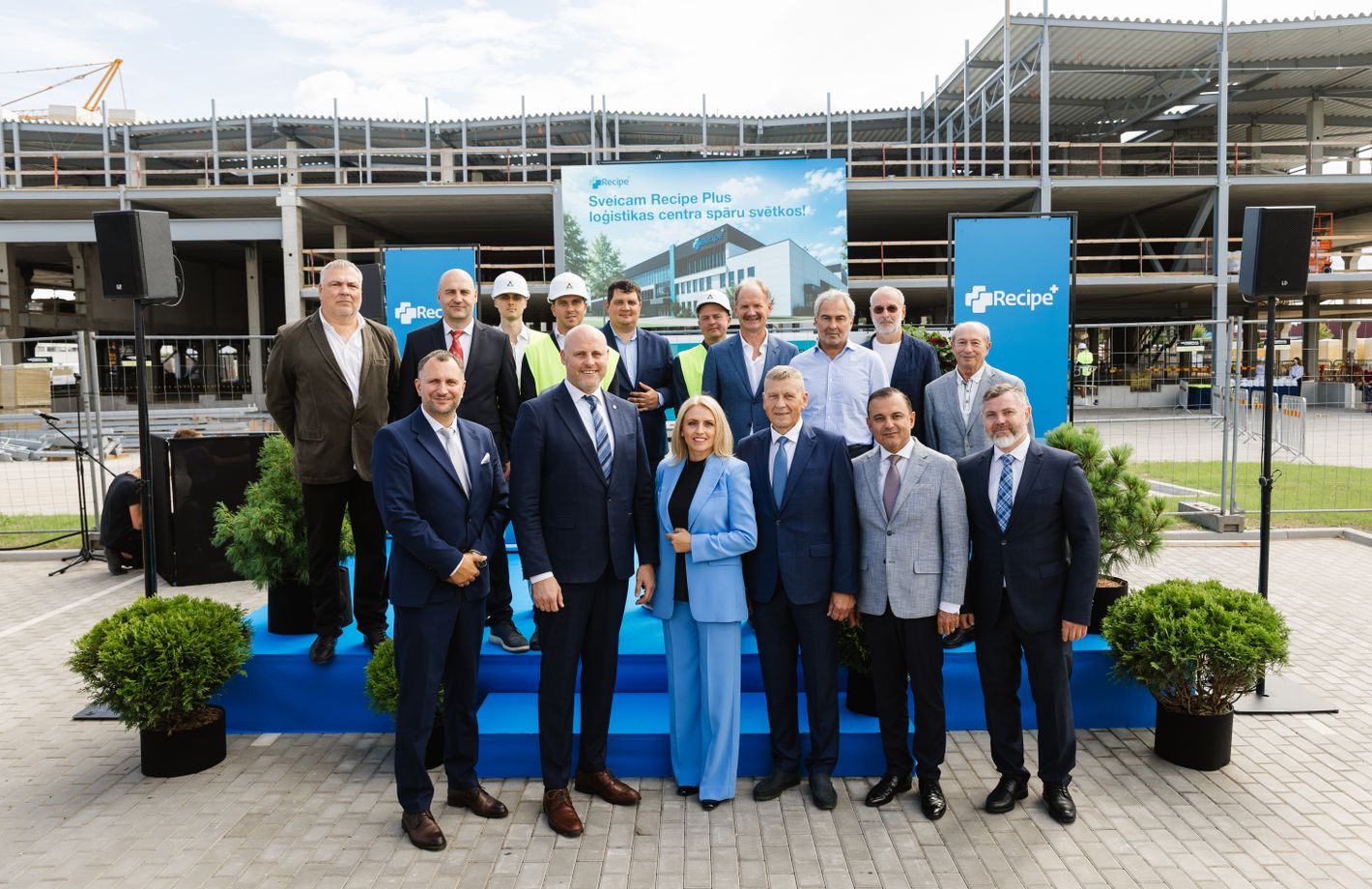 Investējot 20 miljonus eiro, Recipe Plus attīsta modernāko zāļu apgādes centru Baltijā