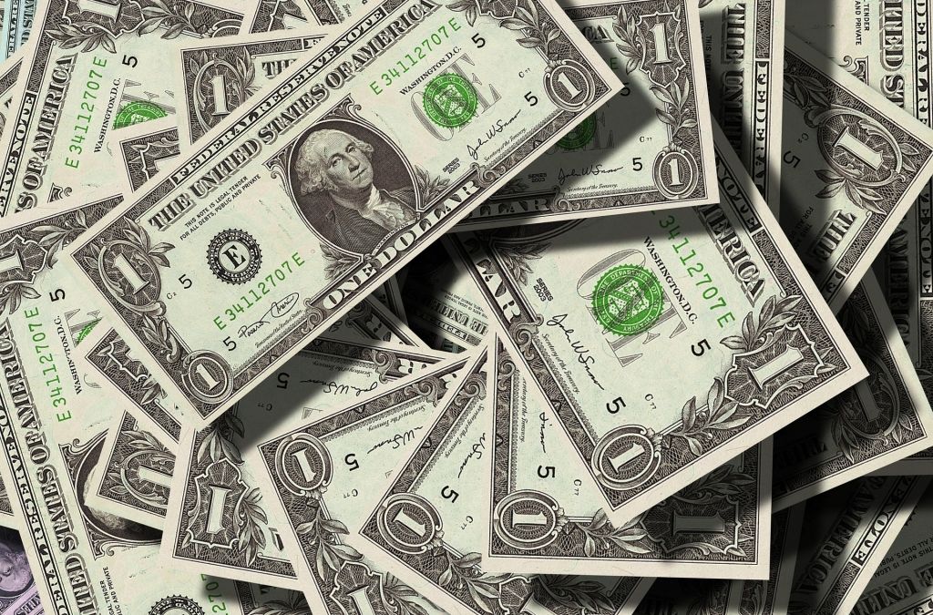 Atgriežas dolāru maksājumi – uzticības apliecinājums Latvijas finanšu sistēmai
