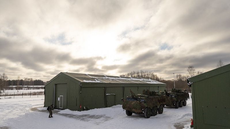 Kuldīgā izbūvēts jauns laukums Patria bruņumašīnu izvietošanai un apkalpošanai