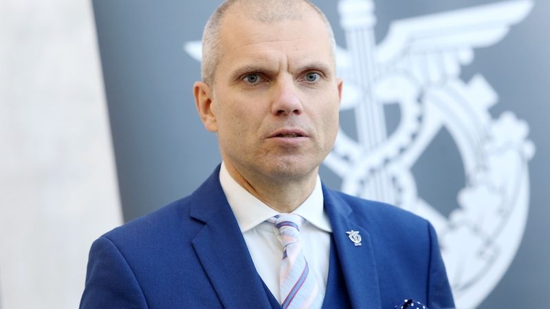 Rostovskis ieķīlājis sev piederošās Biznesa augstskola Turība daļas