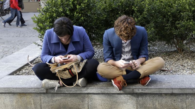 Viedtālruņu zīmola Blackberry nākotne - miglā tīta