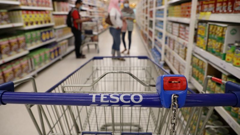 Lielbritānijā testēs produktu piegādi atkārtoti izmantojamā iepakojumā