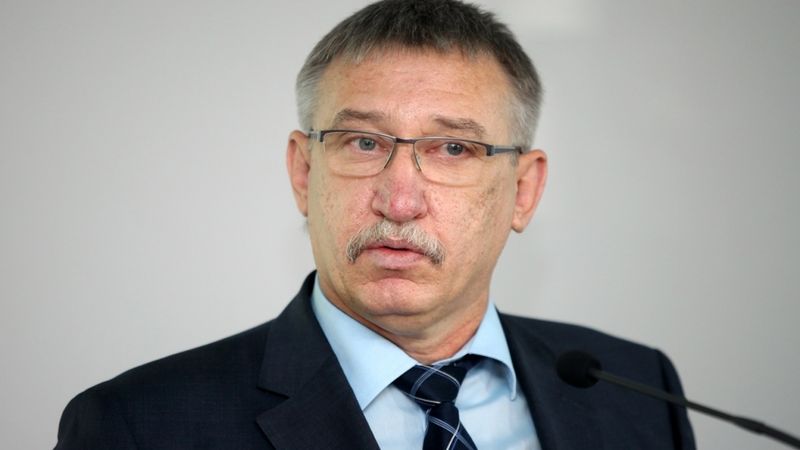 Lūdz laiku apdomāties