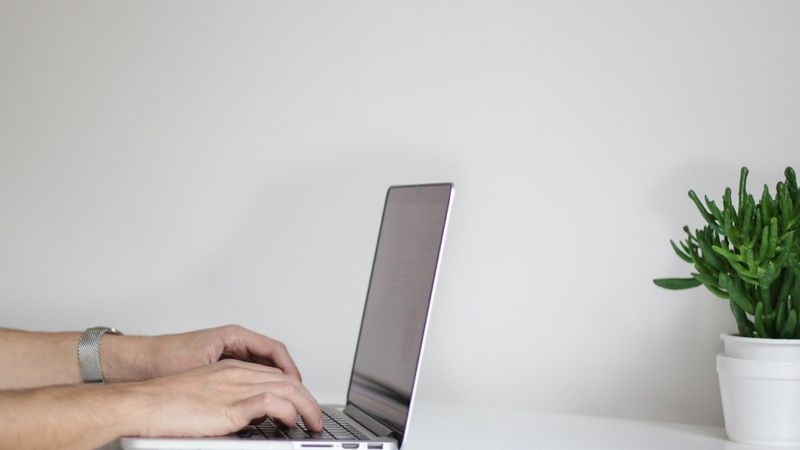 Turpmāk portāla Latvija.lv lietotājiem palīdzēs virtuālais asistents Ēriks