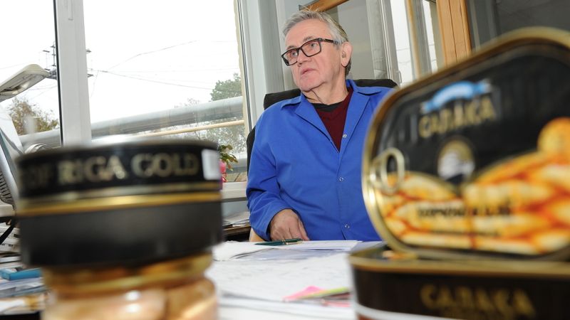 Šprotu ražotājiem kritiska situācija: var nākties atlaist visus darbiniekus
