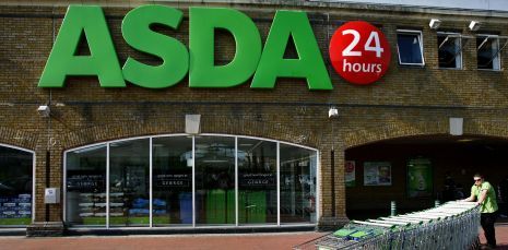 Asda cīnās par ārvalstu darbiniekiem Lielbritānijā