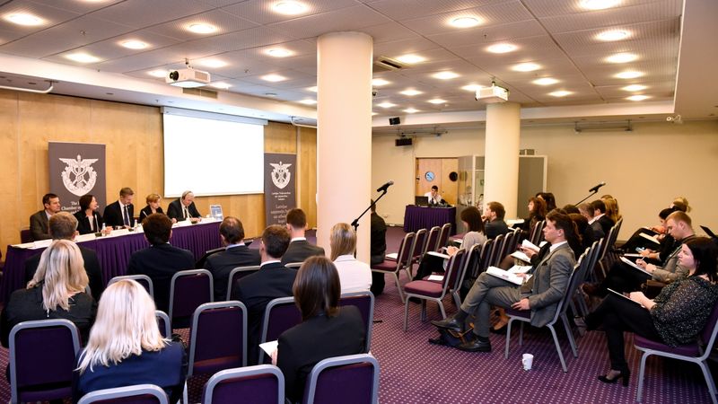 Konferenču tūrists Latvijā iztērē 800 eiro dienā, brīvdienu tūrists – 80 eiro