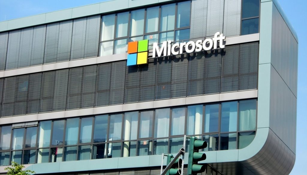 Microsoft ceturkšņa peļņa pieaugusi par 60%
