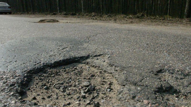 Investoriem bailes braukt uz reģioniem