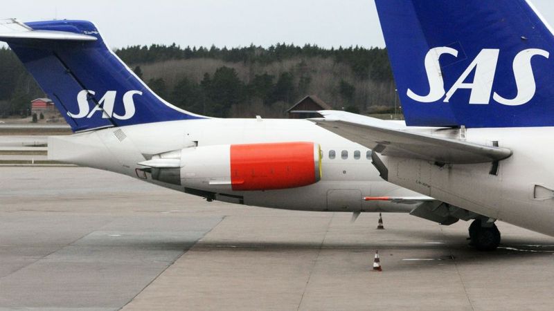 EK pasaules aviokompānijām piespriež 800 miljonu eiro sodu