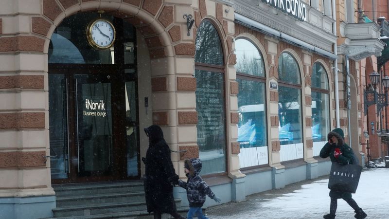 Guseļņikovs no Norvik bankas atdala Krievijas Vjatka bank