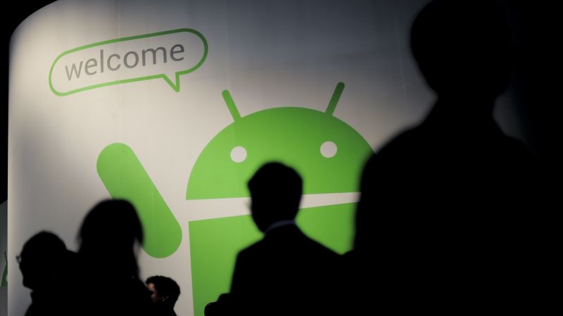 Google «atceļ» Ziemassvētkus