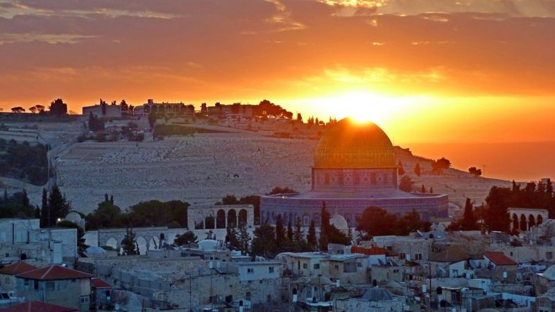 Aviokompānijām rekomendēts atcelt lidojumus uz Izraēlu