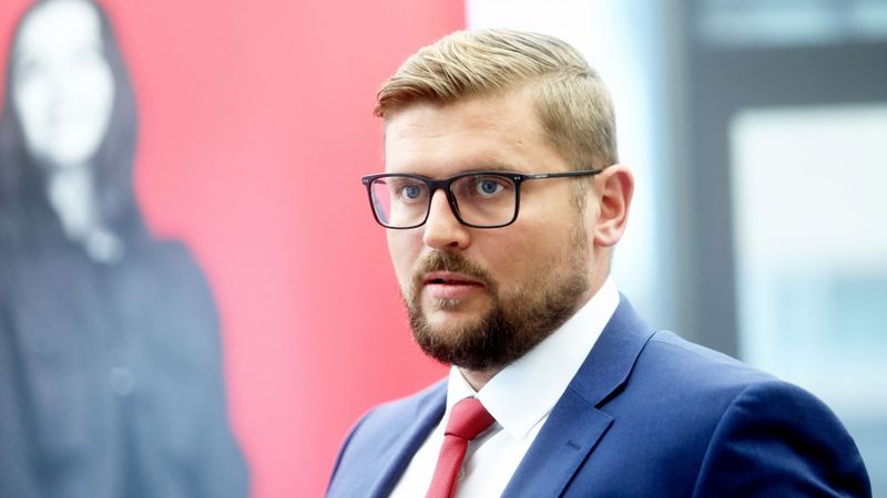 Uzkrājumi finanšu tirgos vienmēr būs izdevīgāki par naudu «zeķē»