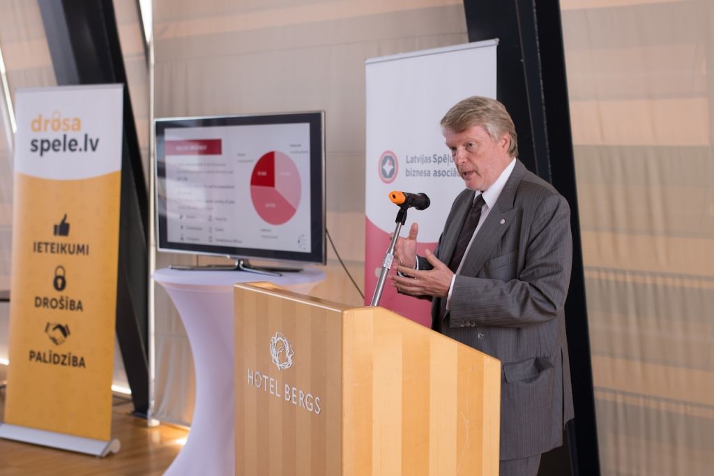 Publicitātes foto