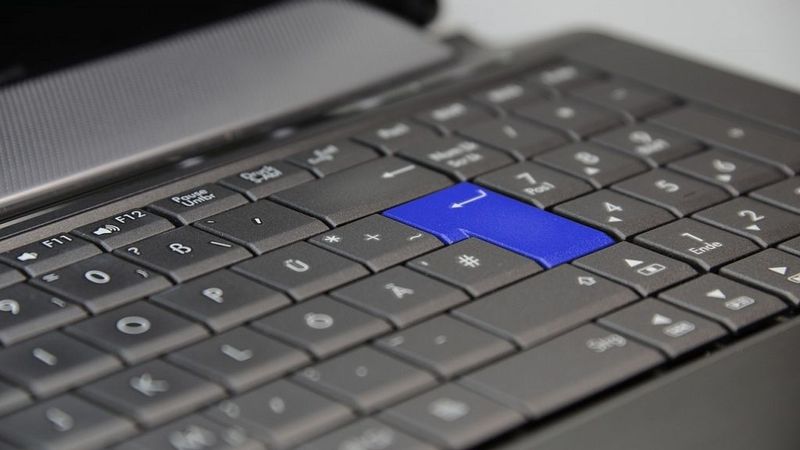 E-rēķinu izmantošanu nosaka kā obligātu no 2026.gada