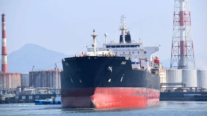 Rīgas ostā ienāks kuģis ar 20 000 tonnu aviācijas degvielas no ASV