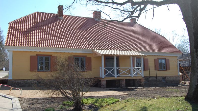 Turaidā atjaunota Muižas pārvaldnieka vecā māja