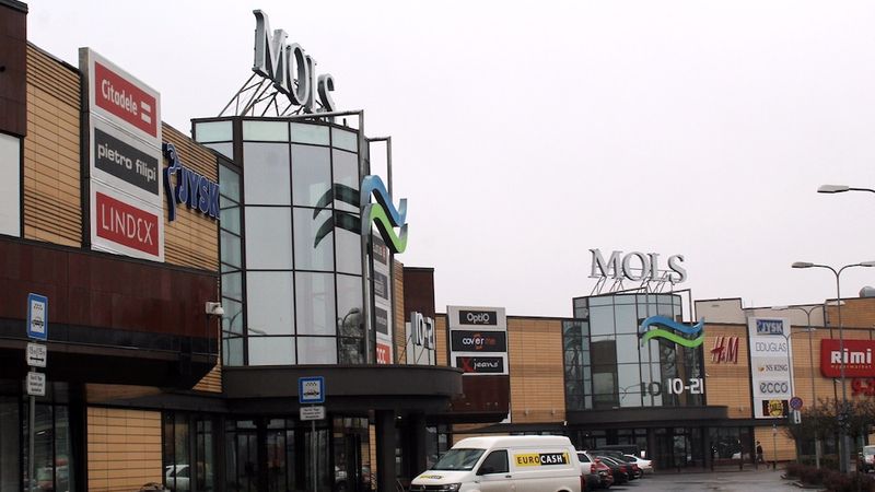 Linstow: Mols ir apmeklētājiem un darbiniekiem drošs; slēgtie veikali atsāks darbību