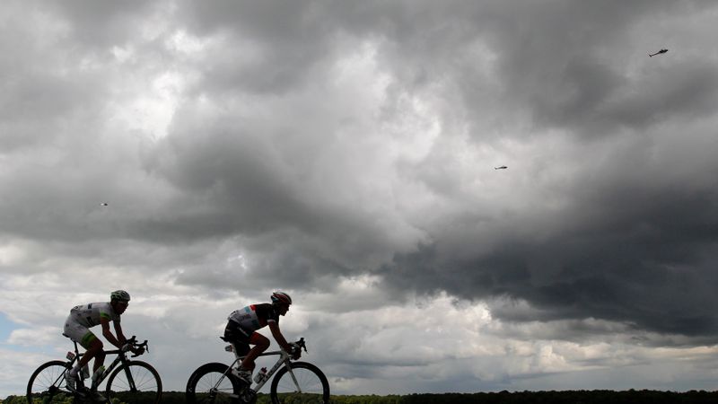 Vērienīgais Tour de France pulcē teju 200 riteņbraucēju