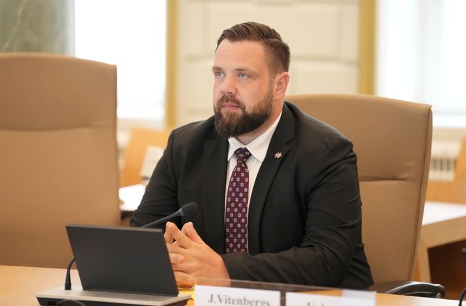 Granulu ražotājiem prioritāri jānodrošina vietējais pieprasījums