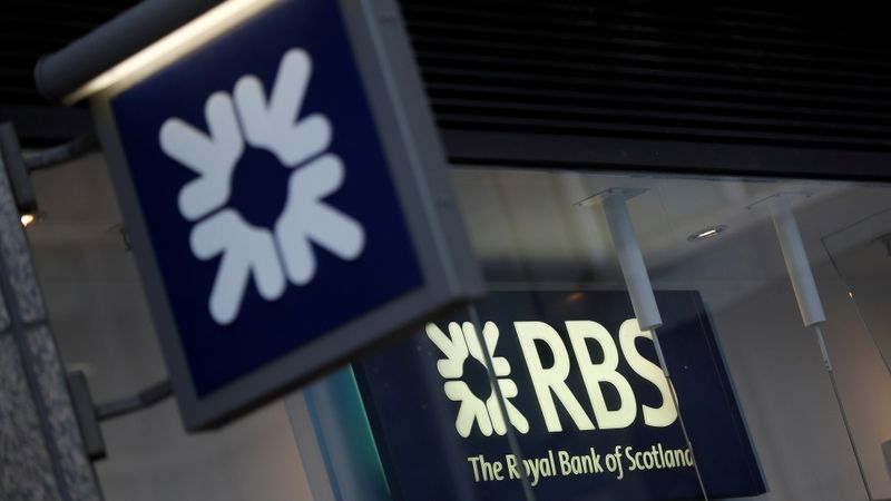 Royal Bank of Scotland ceturkšņa peļņa vairāk nekā trīskāršojusies