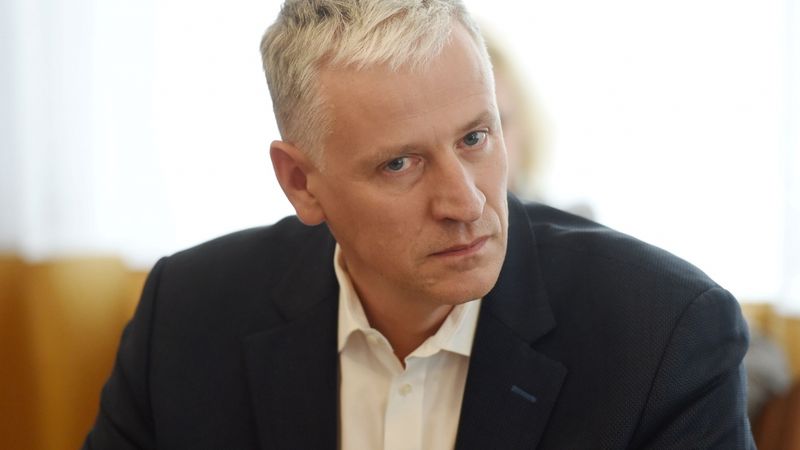 Tiesa aizliegusi VNĪ slēgt līgumus ar citiem būvniekiem JRT projektā