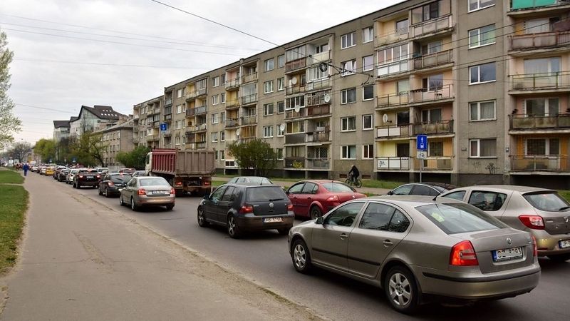 Deglava tilta slēgšana ātrajiem rada problēmas operatīvi reaģēt uz izsaukumiem