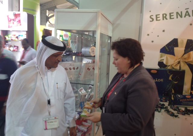 Papildināts raksts un galerija - Latvijas uzņēmumi debitē izstādē Gulfood 2014 Dubaijā