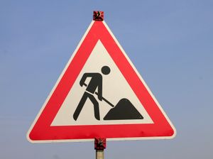 Precizēta - Būvniecības ģenerālvienošanās grozījumi nozarē noformulē iespēju par virsstundu darbu maksāt 50% no algas