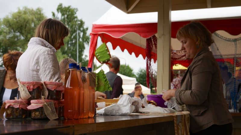 Pļaviņās «iesildījies» pirmais Mājtirgus