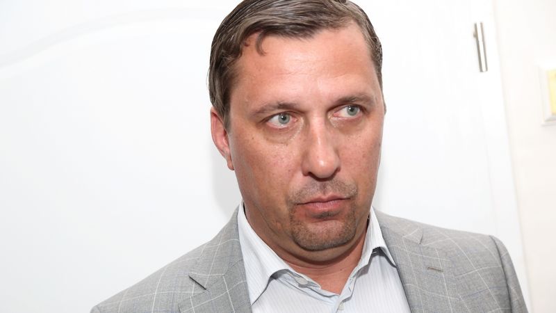 Advokāts: Anonīmie pārmetumi par Magoņa pulksteņu kolekciju ir nepatiesi