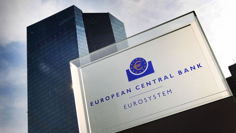ECB nemaina procentu likmes